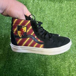 Vans X HARRY POTTER Gryffindor SK8-HI Sneakers Mens Size 5 Women 6.5